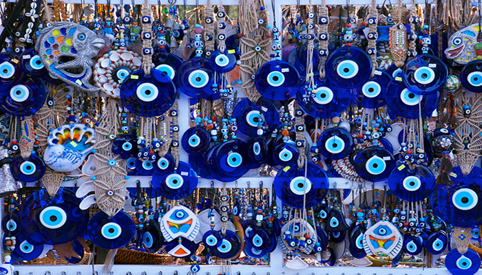 چشم نظر (the blue evil eye)